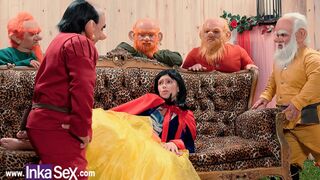 Snow White gets lost in the forest and gets rammed by the 7 dwarfs