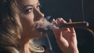 Horny Milf with ENORMOUS Melons Masturbating and Giving Bj While Smoking a 9 Inch Cigar